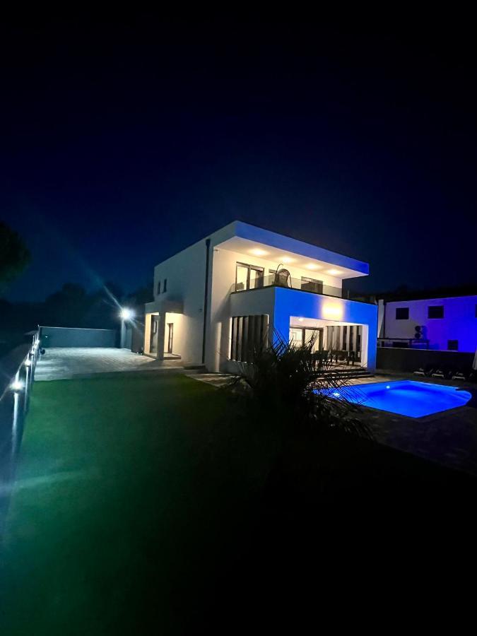 Villa Mila Врси Екстер'єр фото